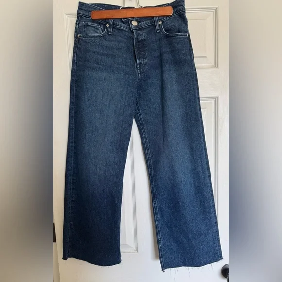 Trendy wide legged Hudson Jeans 29 - Picture 1 of 13